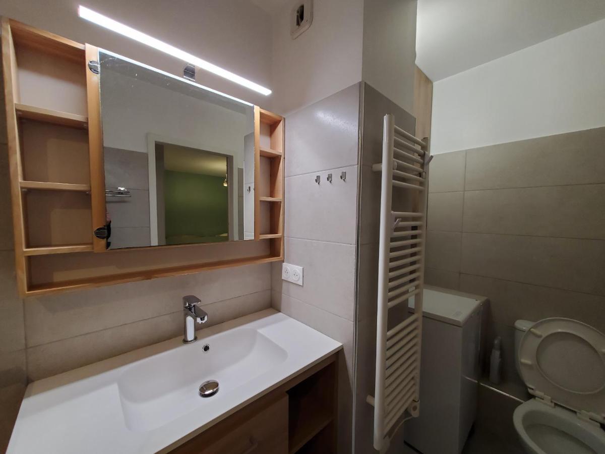 Port 3 Pieces Climatise 80m2 Proche De Appartement
